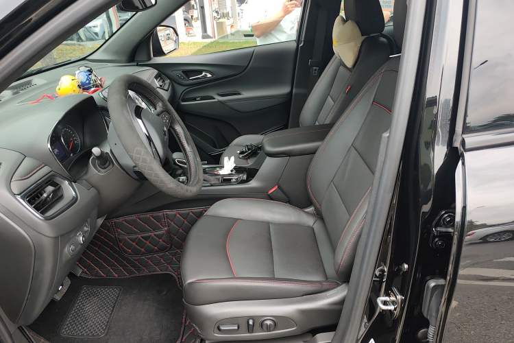 Used Chevrolet Equinox 2021 550T RS Four-Wheel Drive Intelligent Guardian Edition
