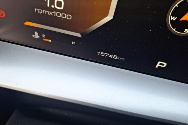 Used Haval H6 2024 1.5T Two-Wheel-Drive Classic Edition
