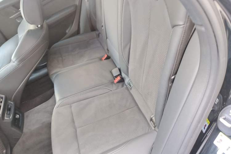 Used Audi Q5L Sportback 2021 40 TFSI Luxury Edition Left Rear Seat