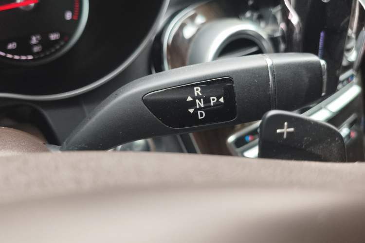 Used Mercedes-Benz GLC 2017 GLC 260 4MATIC Dynamic Edition
