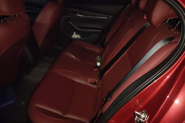 Used Mazda 3 Axela 2022 2.0L Automatic Zhiya Edition Left Rear Seat