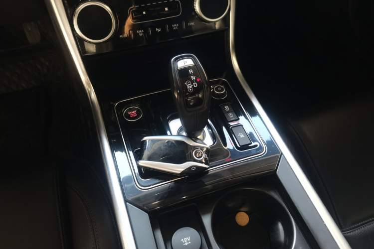 Used Jaguar XEL 2020 2.0T 200 PS S Advanced Elegance Edition