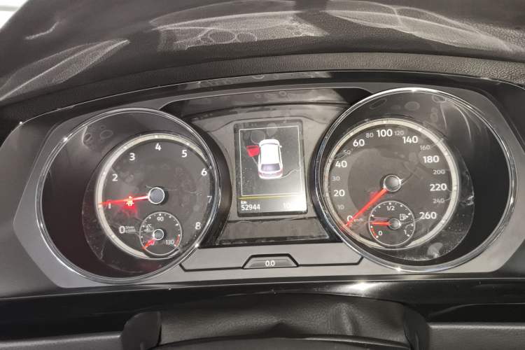 Used Volkswagen Tiguan L 2018 330TSI Automatic Two-Wheel Drive Luxury Edition
