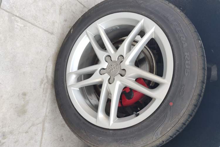 Used Audi Q5 2018 Collector's Edition 40 TFSI Technology Model
