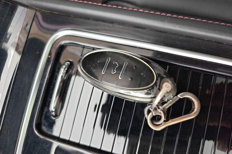 Used Bestune T99 2020 20TD Automatic Prestige Edition Interior 1