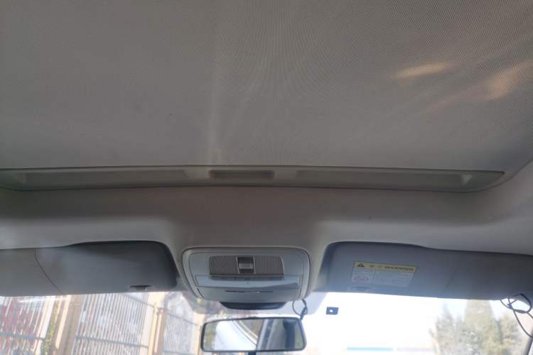 Used Roewe i5 2019 1.5L Automatic 4G Connected Langhao Edition
