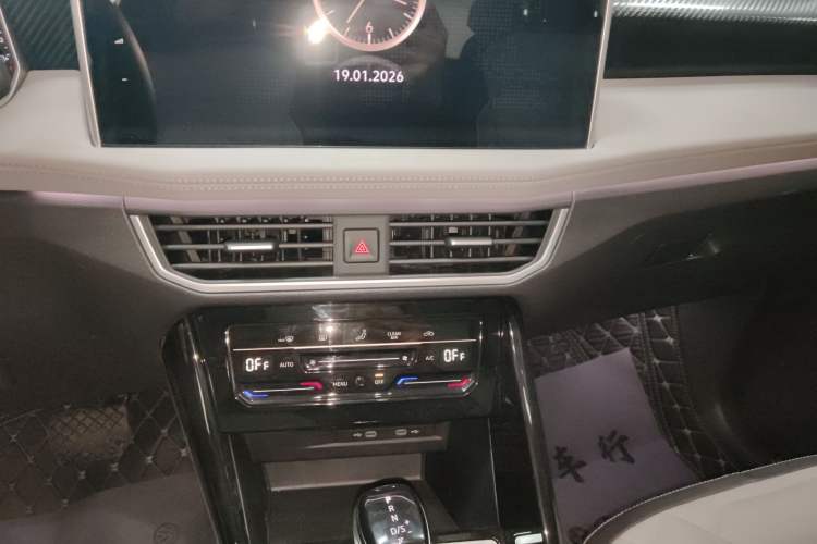 Used Volkswagen Tayron 2023 280TSI Two-Wheel-Drive Luxury Plus Advanced Version