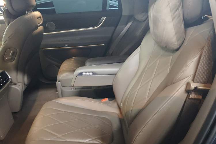 Used Hima AITO M9 2024 Range-Extended Ultra Version 42 kWh 6-Seater Model
