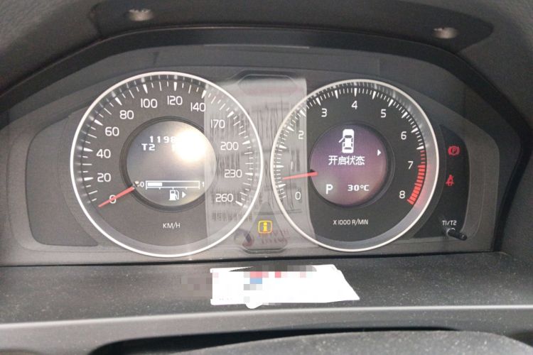 Used Volvo S60 2013 T5 Zhiya Edition Instrument Cluster