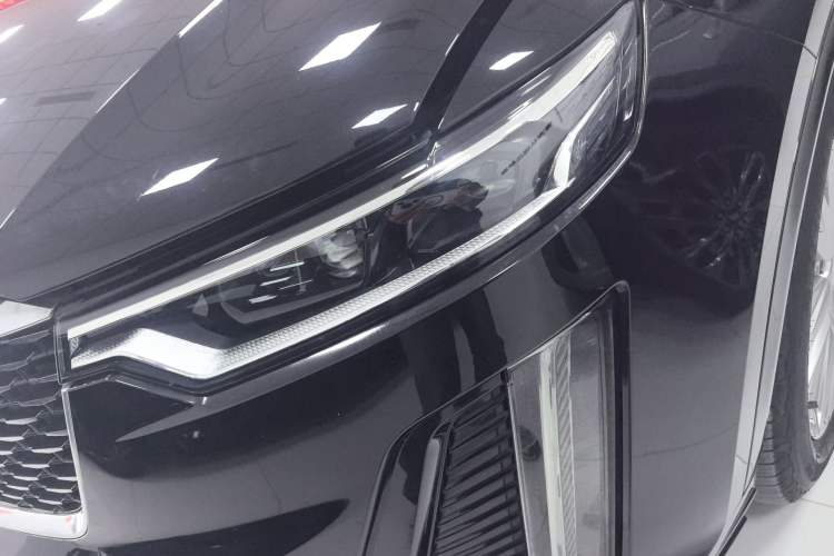 Used Cadillac XT6 2022 2.0T 7-Seater Four-Wheel Drive Luxury Version Left Front Headlight