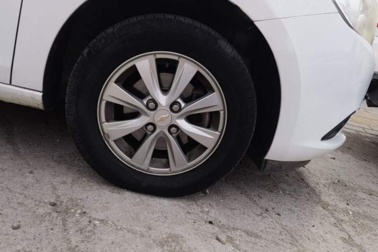 Used Chevrolet Sail 2018 Sail 3 1.3L Manual Comfort Sunroof Edition Right Front Wheel Hub