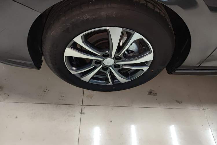 Used CHANGAN Eado 2025 PLUS 1.4T Dual-Clutch High-Energy Version
