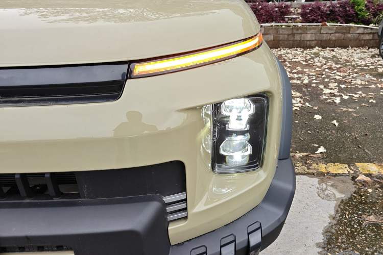 Used Geely Auto Cowboy 2025 1.5TD Fun-Offroad Version Left Front Headlight