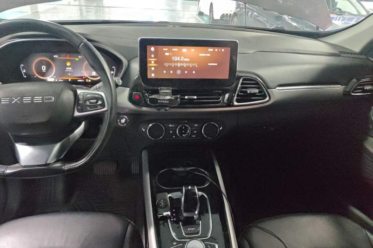 Used EXEED Lingyun 2020 1.6T Two-Wheel Drive Star Edition