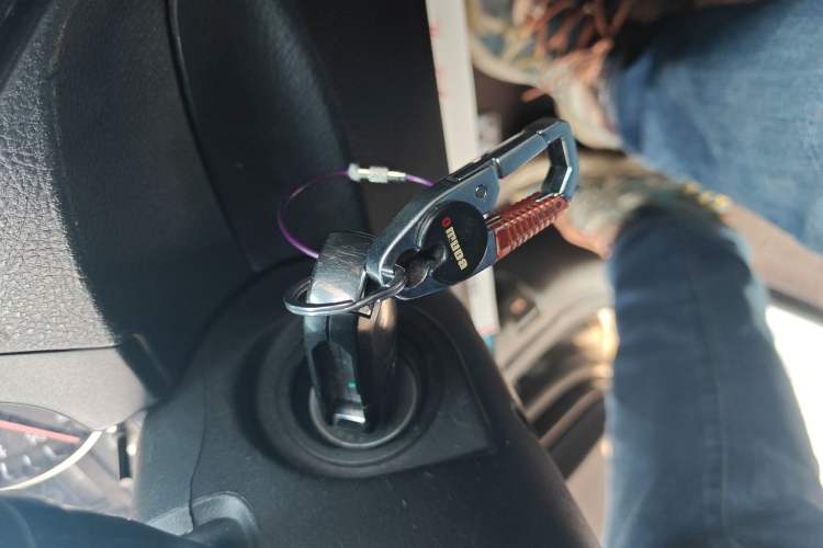 Used Land X8 2014 Explorer Edition 2.0T Gasoline 4x4 Ultra-Luxury Model