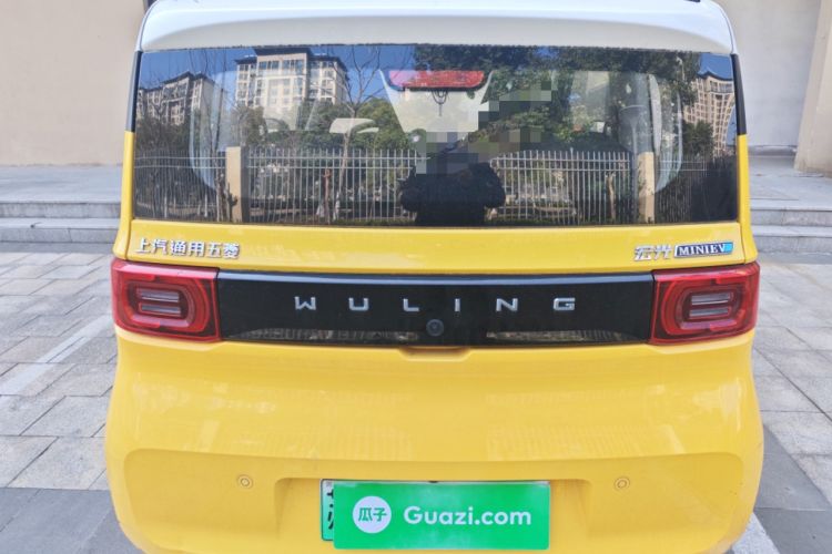 Used Wuling Hongguang MINIEV 2021 Macaron Premium Model – Lithium Iron Phosphate
