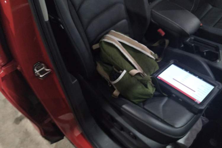 Used Volkswagen Tiguan L 2017 330TSI Automatic Two-Wheel Drive Comfort Edition Right Front Seat