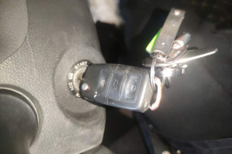 Used JAC Refine M3 2018 1.6L Express Edition 7-Seater
