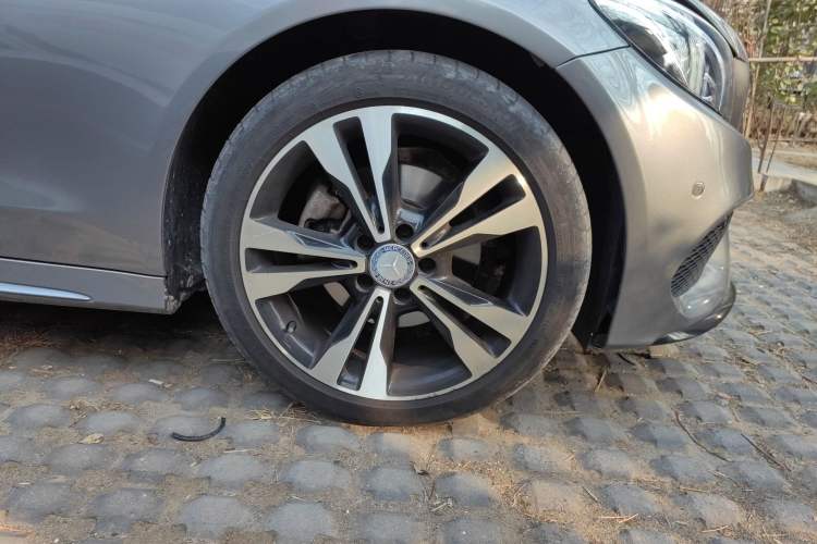 Used Mercedes-Benz C-Class 2015 C 200 Sport Edition 4MATIC