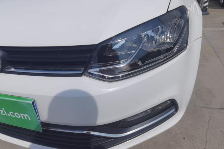 Used Volkswagen Polo 2014 1.6L Automatic Comfort Edition Left Front Headlight