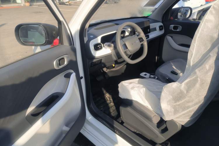 Used Livan Blue Balloon 2025 Model Dynamic Version