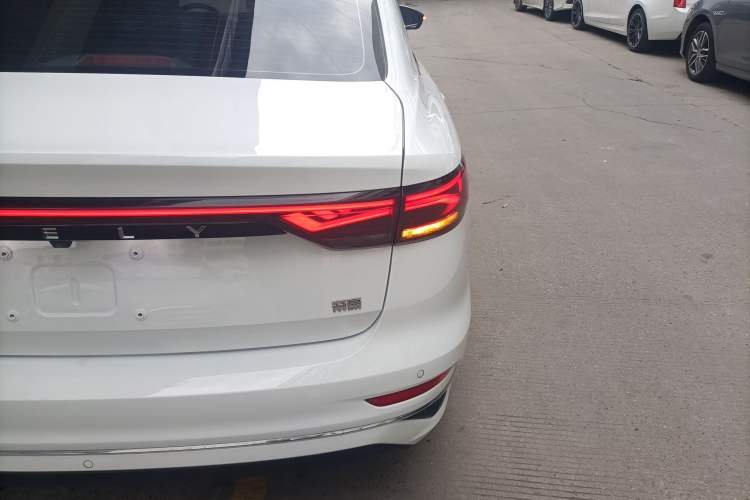 Used Geely Auto Emgrand 2022 4th Generation 1.5L CVT Luxury Model