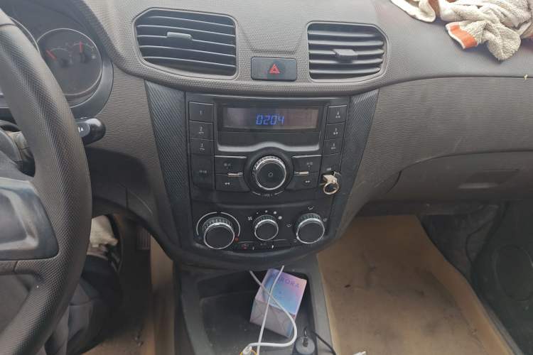 Used Wuling Hongguang 2014 1.5L S Standard Version