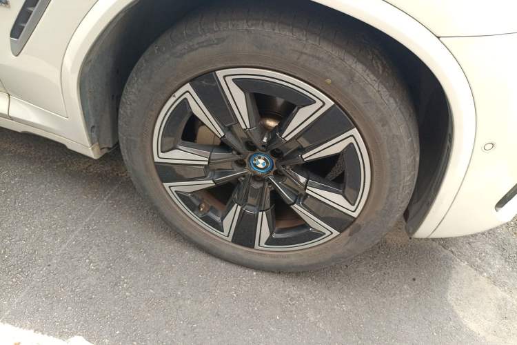 Used BMW iX3 2022 Leading Model