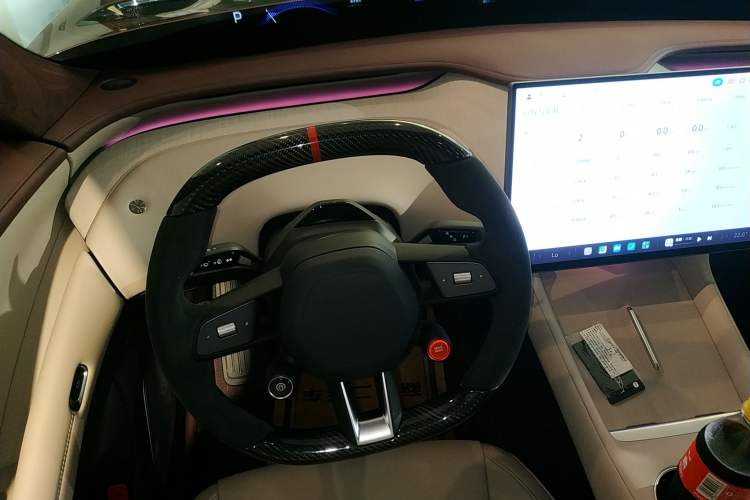 Used Xiaomi Auto YU7 2025 Ultra-Long Range High-Performance All-Wheel-Drive Max Edition
