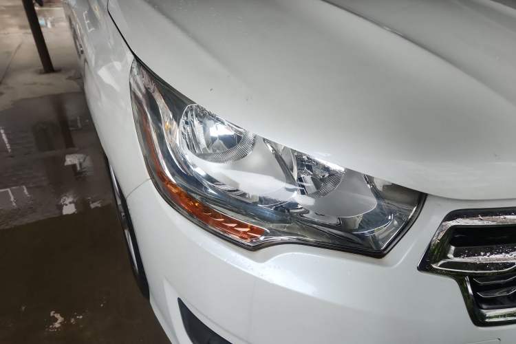 Used Citroen C4L 2013 1.8L Manual Jingzhi Edition
