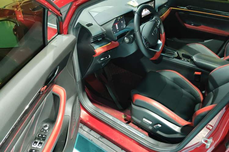 Used Geely Auto Emgrand S 2021 1.4T CVT Prestige Edition
