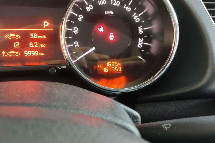 Used Peugeot 3008 2013 1.6THP Automatic Prestige Edition
