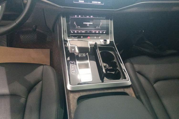 Used Audi Q7 2023 45 TFSI quattro S line Sport model