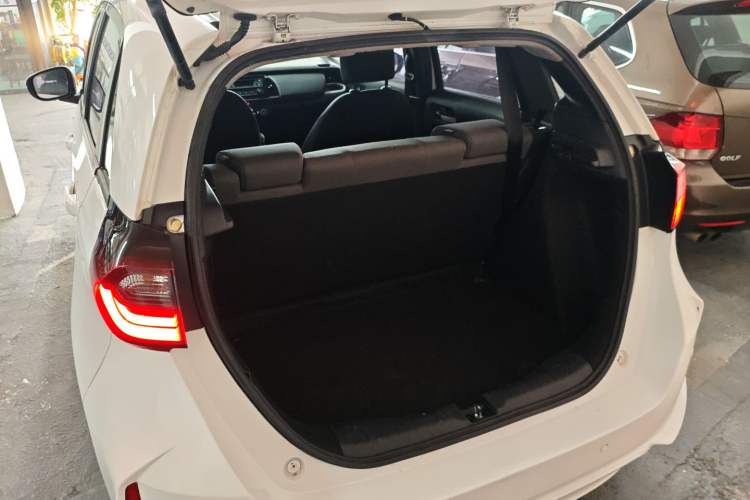 Used Honda Fit 2021 1.5L CVT Trend Edition Trunk