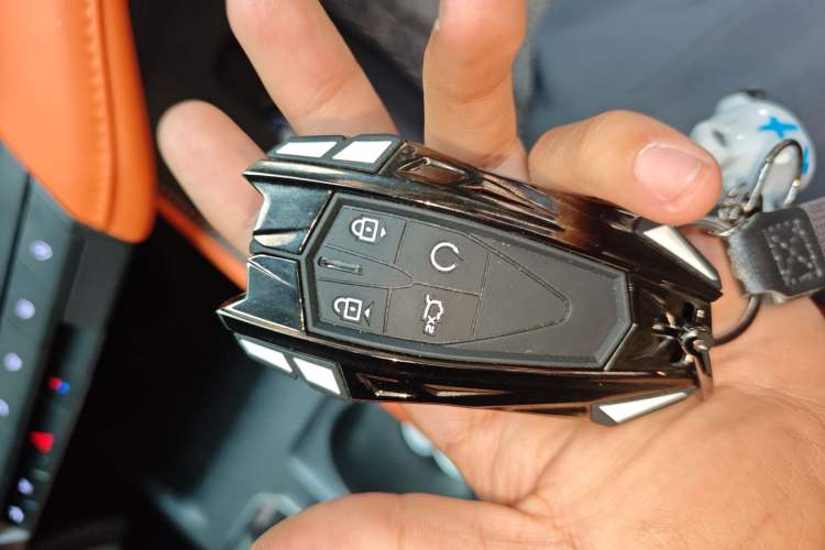 Used Changan UNI-V 2023 1.5T Sport Edition