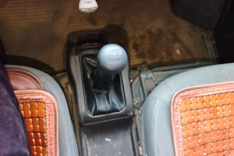 Used Wuling Rongguang 2021 1.5L Extended Standard Version with Air Conditioning – L3C