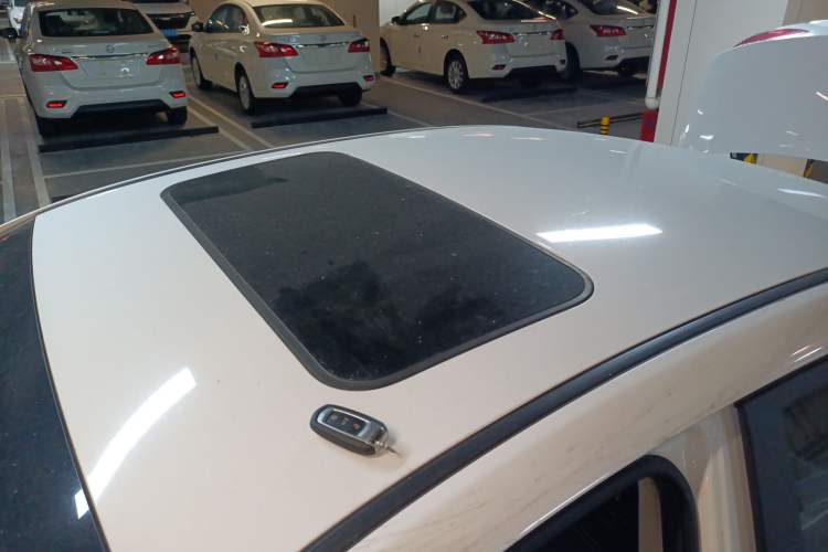 Used Geely Auto Emgrand GL 2017 1.8L DCT Elite Model
