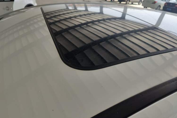 Used Geely Auto Emgrand 2021 UP 1.5L CVT Comfort Model Roof