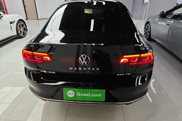 Used Volkswagen Magotan 2023 2 Million Units Commemorative Edition 330TSI DSG Luxury Version
