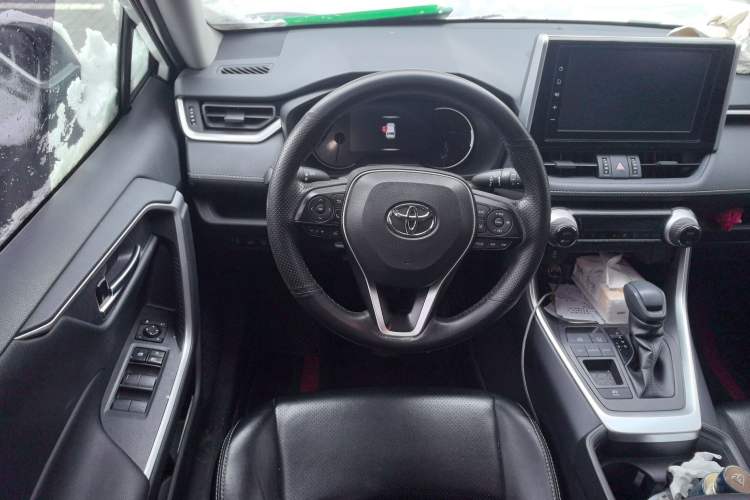 Used Toyota RAV4 2020 Dual-Engine 2.5L E-CVT Two-Wheel Drive Elite Edition