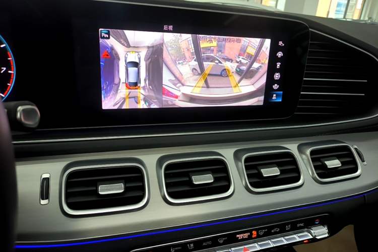 Used Mercedes-Benz GLE 2022 Refreshed GLE 350 4MATIC Coupe SUV Luxury Edition
