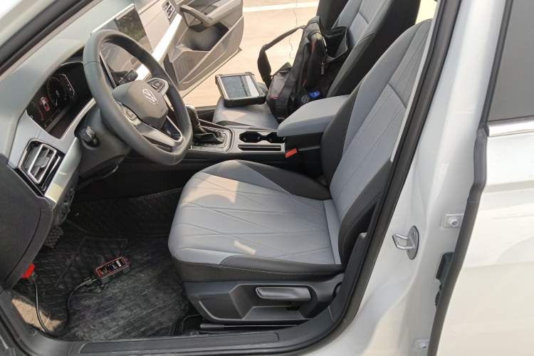 Used Volkswagen Lavida 2024 1.5L Automatic 5 Million Edition Left Front Seat