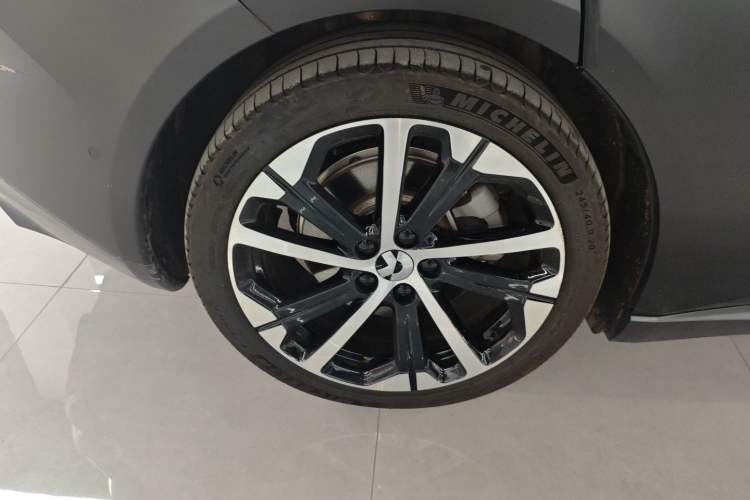 Used Nio ET5 2024 75 kWh
