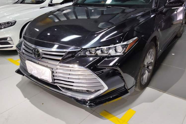 Used Toyota Avalon 2019 2.0L Luxury Edition China VI Standard