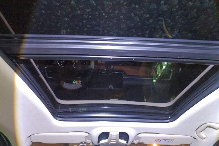 Used Bestune T99 2022 20TD Automatic Sport Premium Edition Headliner