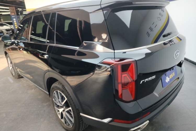 Used GAC Trumpchi GS8 2024 Linghang Series 2.0 TGDI Two-Wheel Drive Luxury Smart Connectivity Version