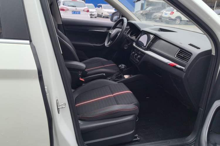 Used Skoda Kamiq 2020 Facelifted GT 1.5L Automatic Flagship Version China VI Standard
