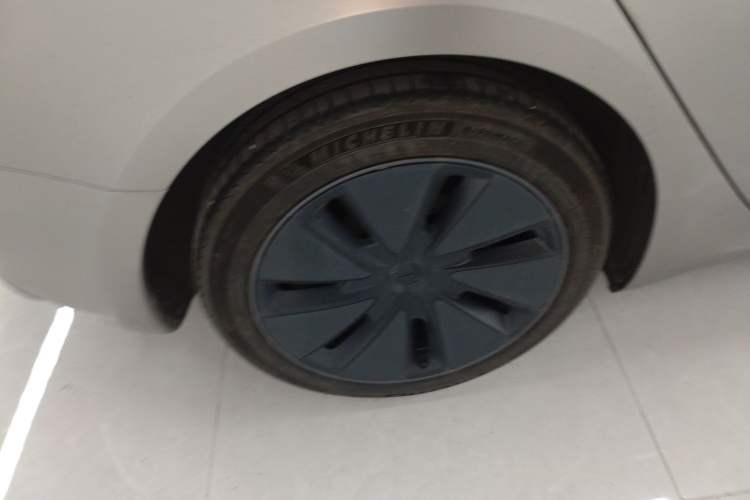 Used Tesla Model 3 2023 Rear-Wheel-Drive Version