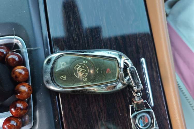 Used Buick LaCrosse 2016 20T Elite Edition Vehicle Key