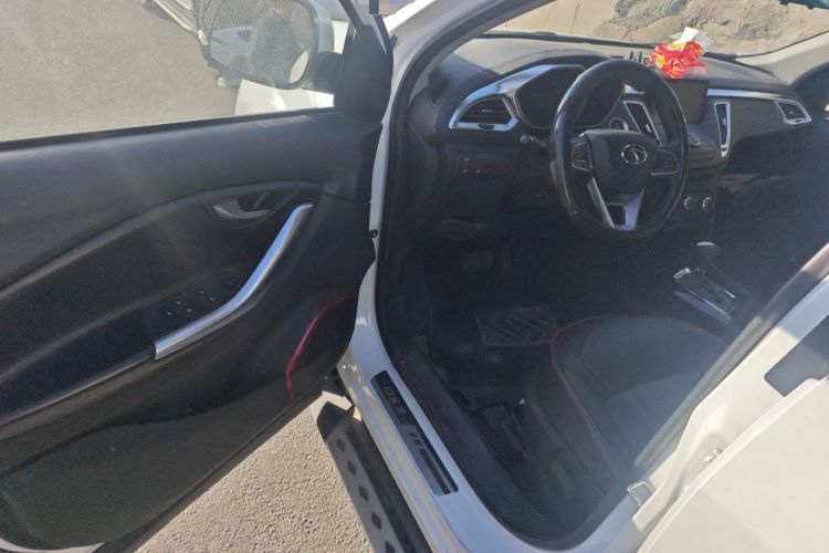 Used Soueast DX7 2017 1.5T Automatic Glory Edition
